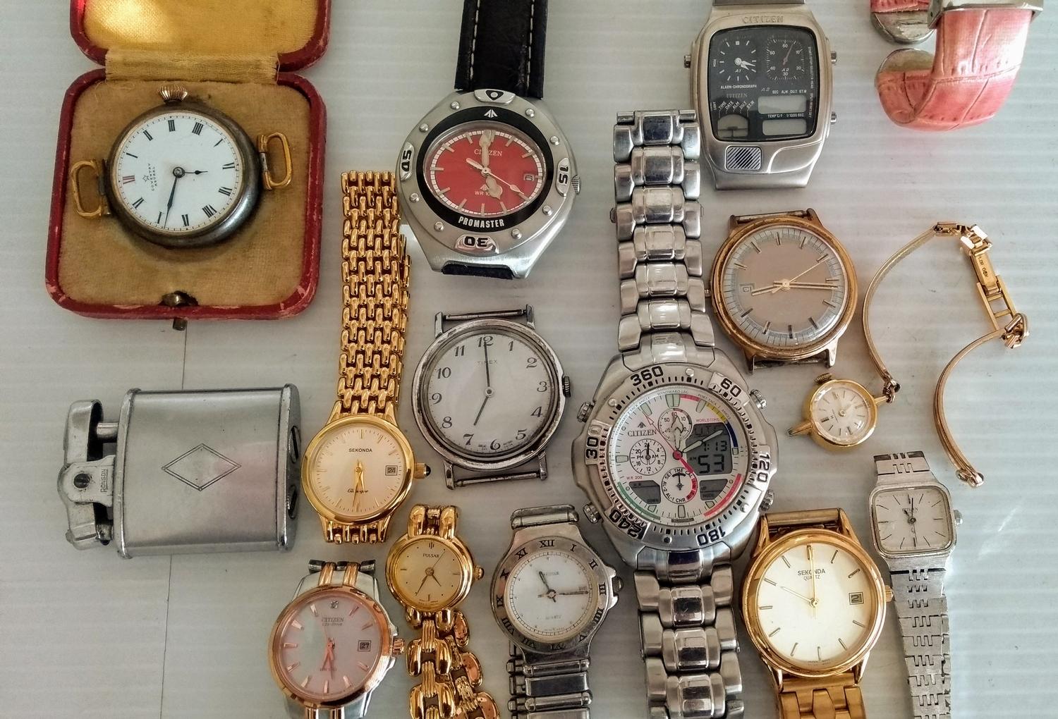 A selection of ladies and mens' fashion watches, etc - Image 2 of 2