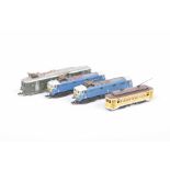 Four unboxed N gauge diesel electric locomotives Comprising E3185 locomotives x2 in blue livery,