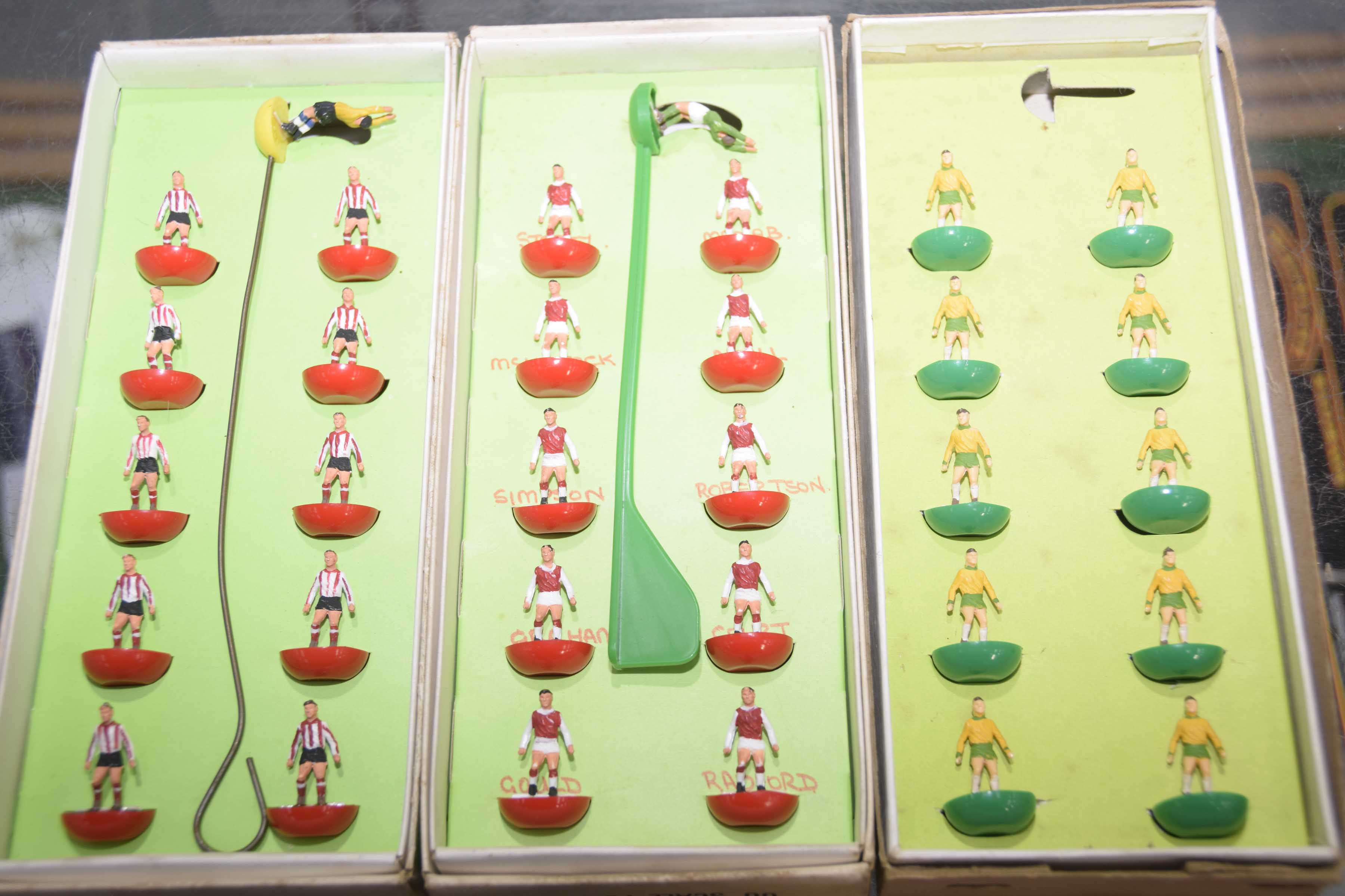 Twenty boxed Subbuteo football teams Comprising Arsenal, Watford/Oxford United, Sheffield Wednesday, - Image 8 of 8