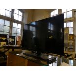 A Samsung 32" flatscreen TV (sold electrically untested)