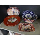 A mixed lot comprising Imari bowl and three further pieces.