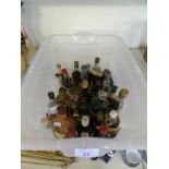 A mixed lot of various assorted spirit miniatures