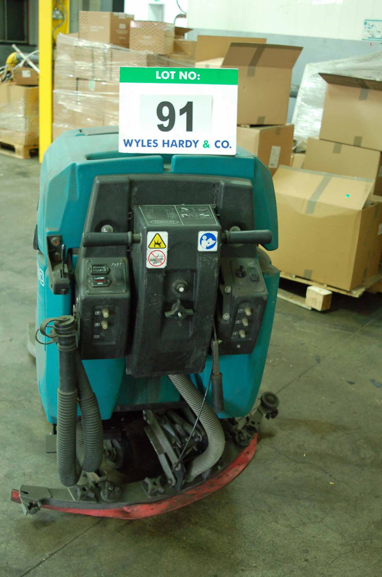 A TENNANT 5680 Battery Electric Pedestrian Floor Sweeper with Battery Charger (240V) (NOTE: Requires - Image 3 of 3