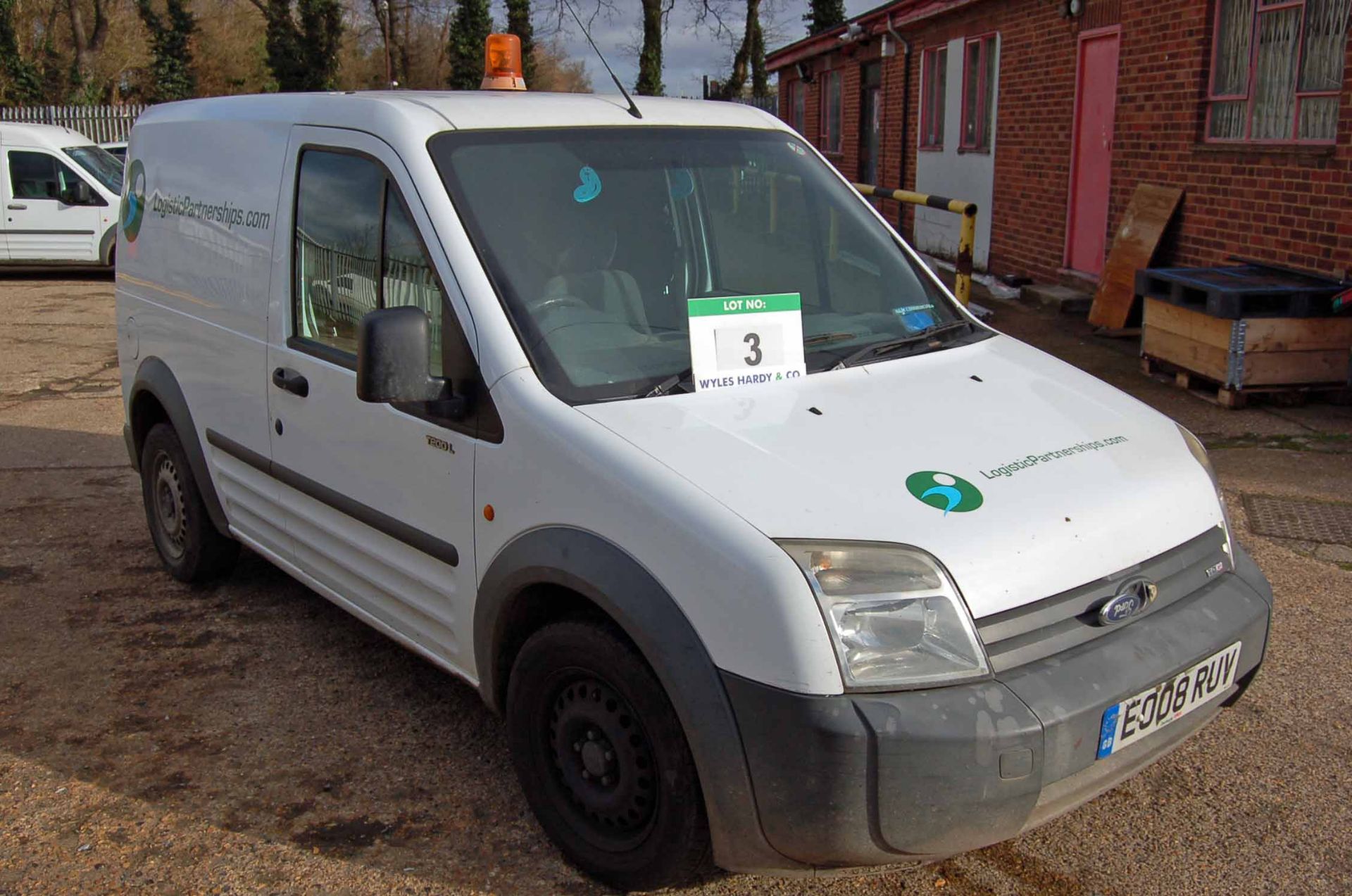 A FORD Transit Connect T200 L90, Diesel Panel Van, Registration No. EO08 RUV, First Registered: 31-