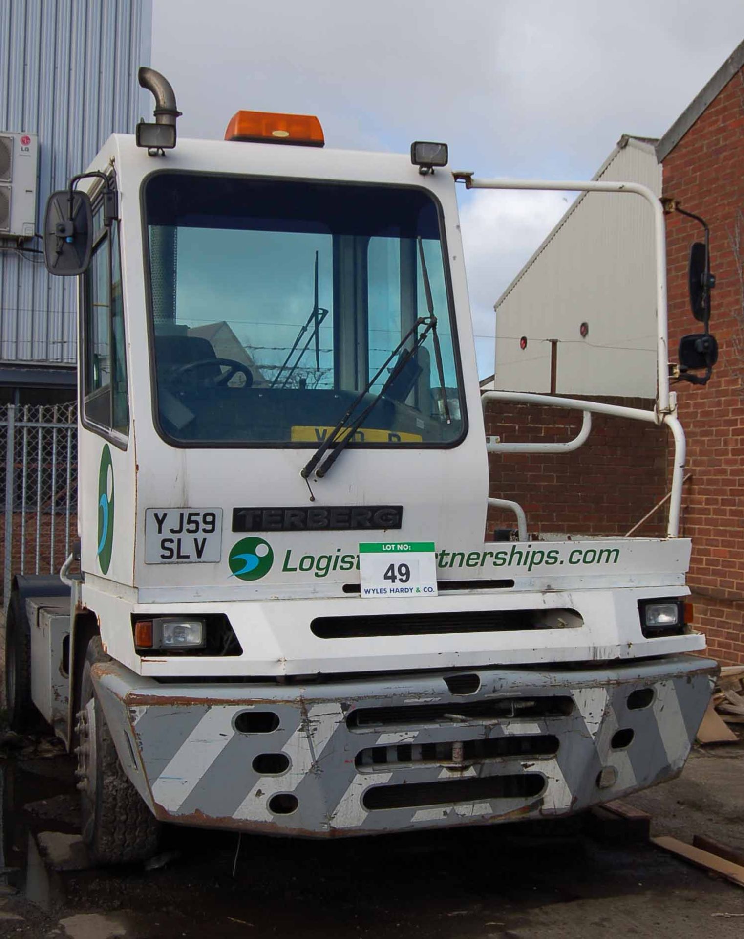 A TERBERG YT182 6700cc 4x2 Yard Shunting Tug, fitted Fifth Wheel Coupling, Registration No. YJ59