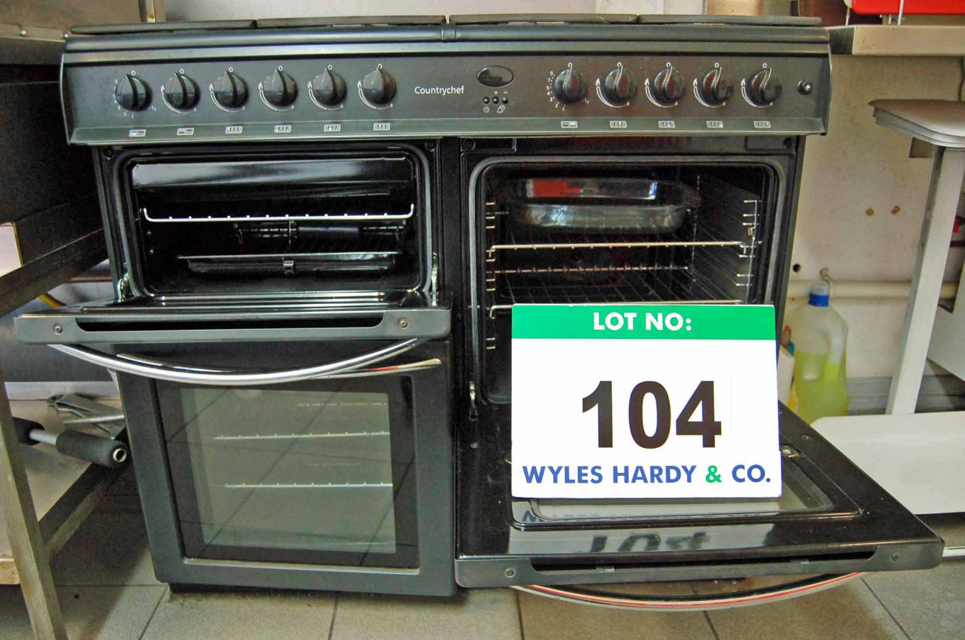 A BELLING G923AN Country Chef 100cm x 65cm x 92cm Tall 8-Hob, 2-Oven Single Grill Gas Electric - Image 2 of 2