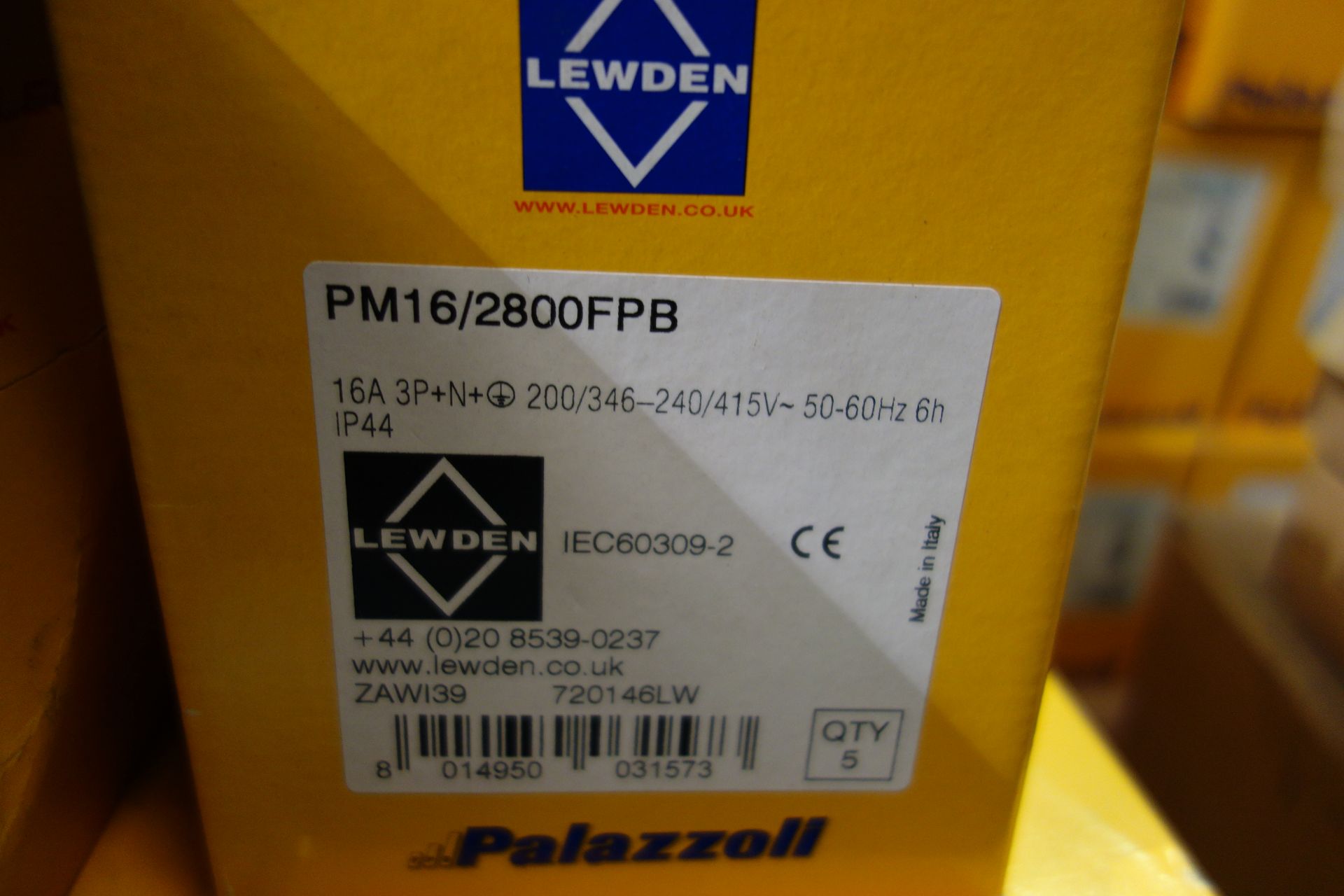 29 X LEWDEN PM16/2800FBRED 16A 3P + N 240V/415V Female Sockets