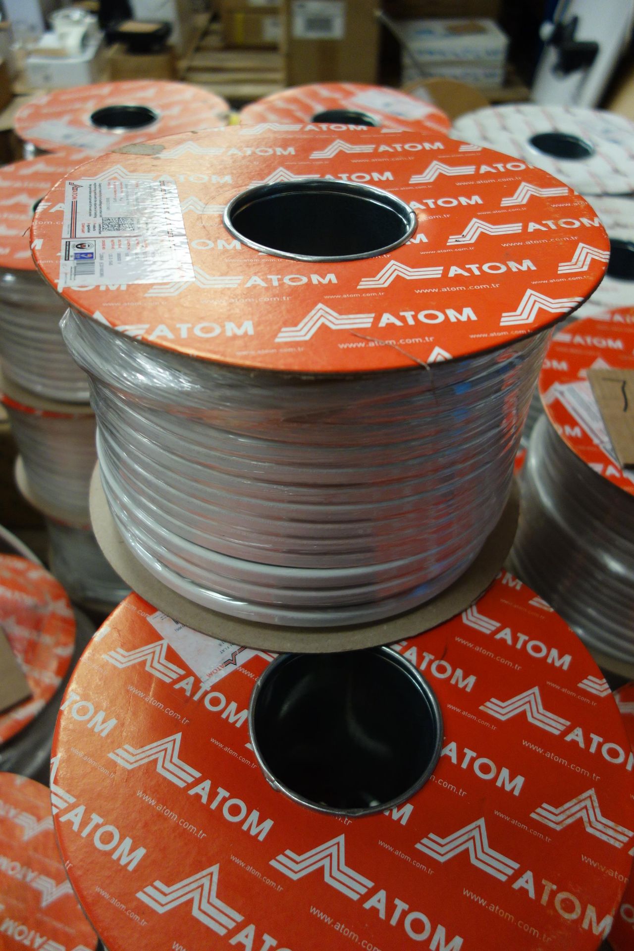 2 X 100M Drums Of Atom LSZH Flat White Cable 2 X 2 .5 + 1.5 300/500V 2 Core Brown + Blue T&E