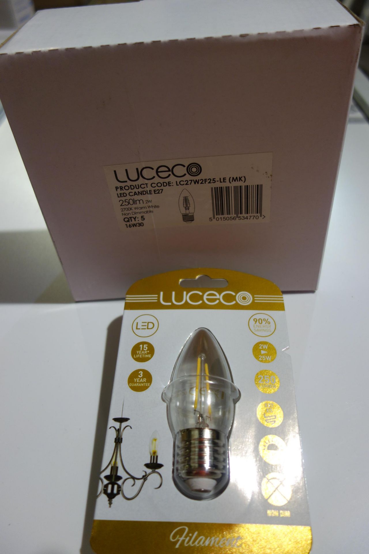100 X Luceco LC27W2F25-LE MK LED 2W Candle Lamp E27 Fitting 250 Lumens