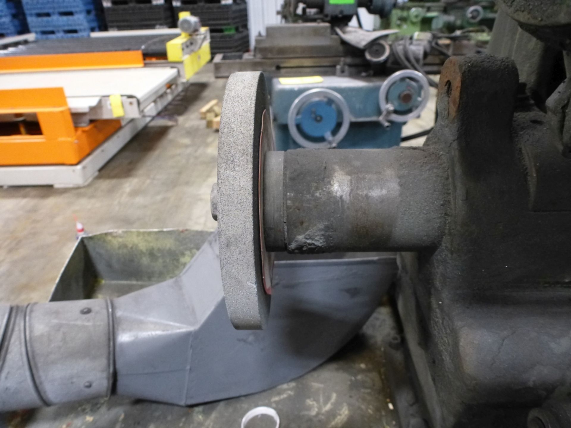 Pratt & Whitney Tool & Cutter Grinder - YTA Warehouse - S/N: 24020 TA - Bild 7 aus 12