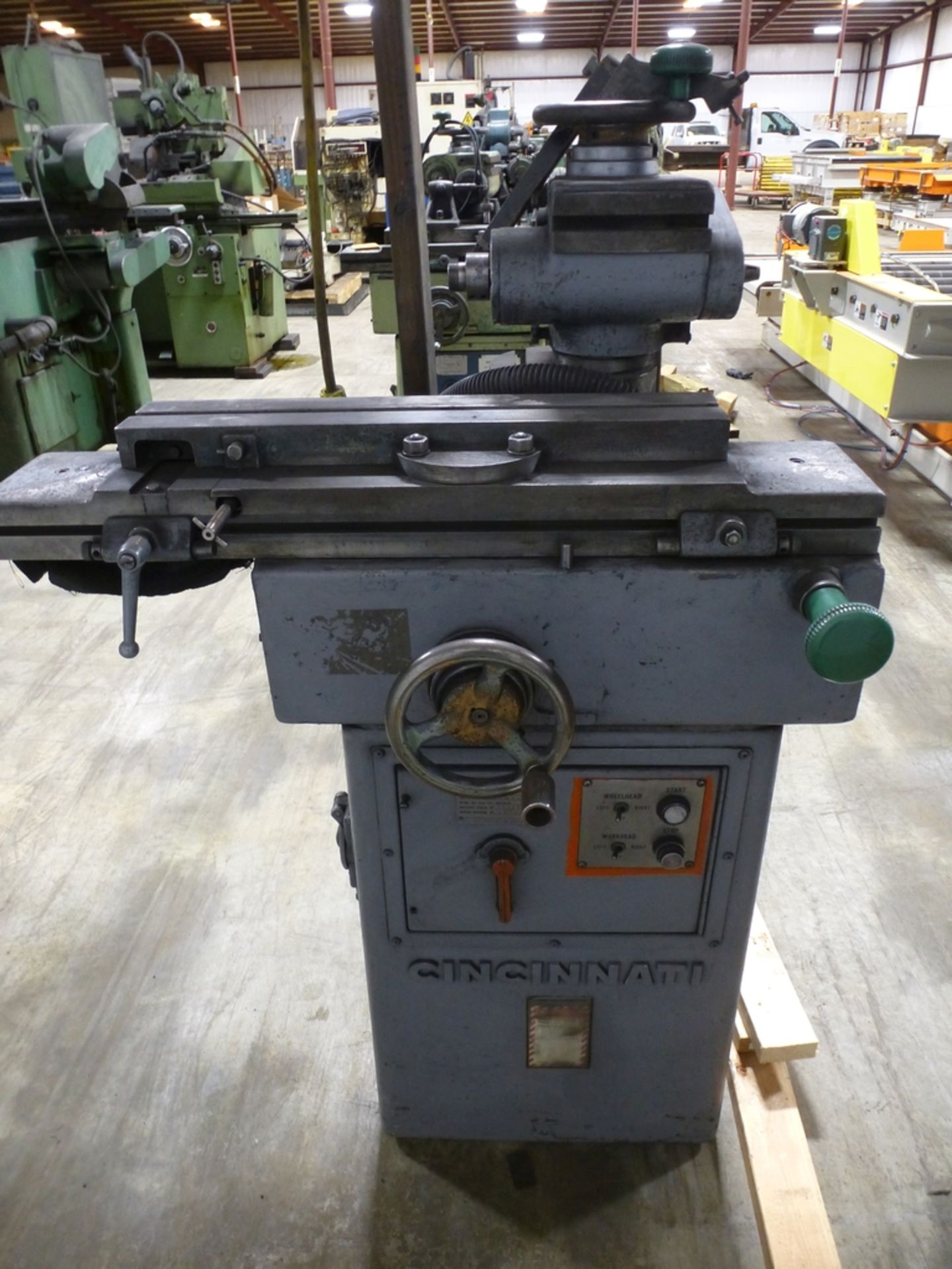 Cincinnatti Monoset Tool & Cutter Grinder - YTA Warehouse - Bild 3 aus 9