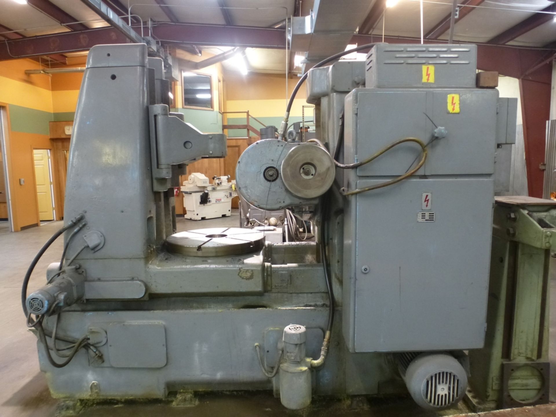 P900 Pfauter Universal Gear Hobber - North Spartanburg, SC - Maximum Gear Diameter 900mm; Maximum - Image 5 of 22