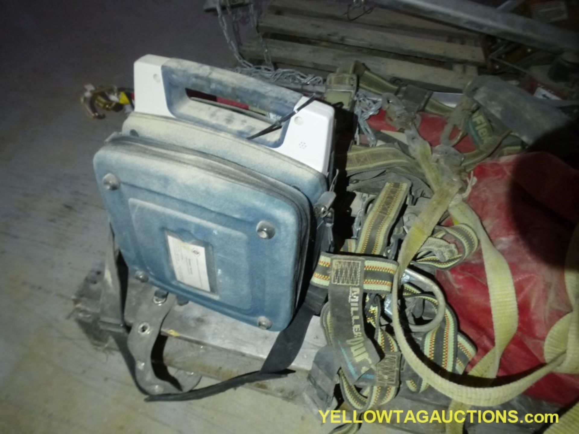 Lot of Assorted Safety Fall Protection - Brands Include: AED, etc. - Image 5 of 8