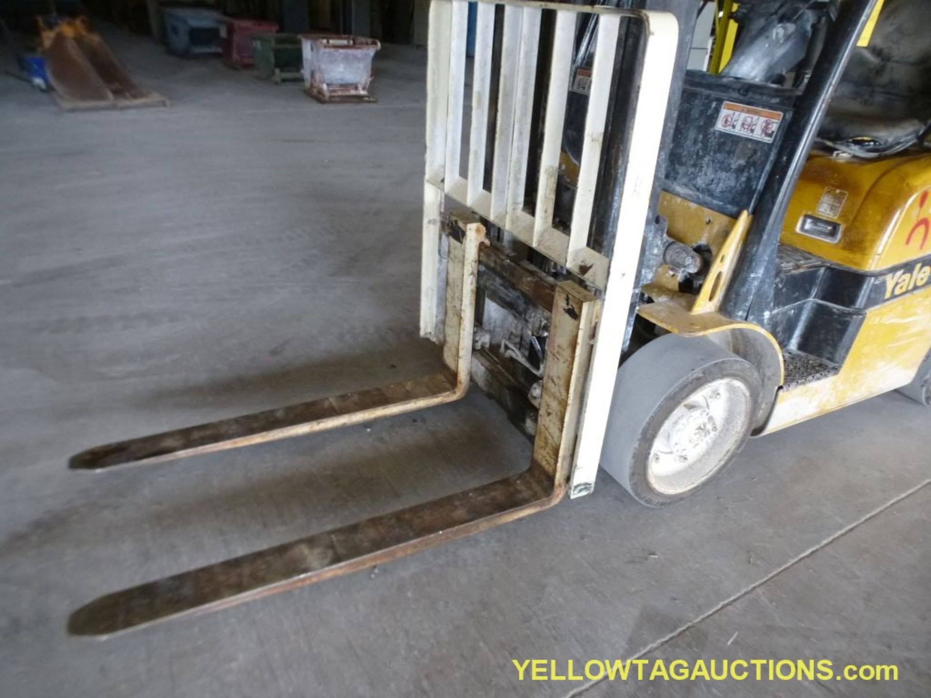 Yale Propane Forklift - Model No. GLC060VXNURV086; Serial No. A910V18261J; 48" Forks; 9452 Hours; - Image 3 of 21