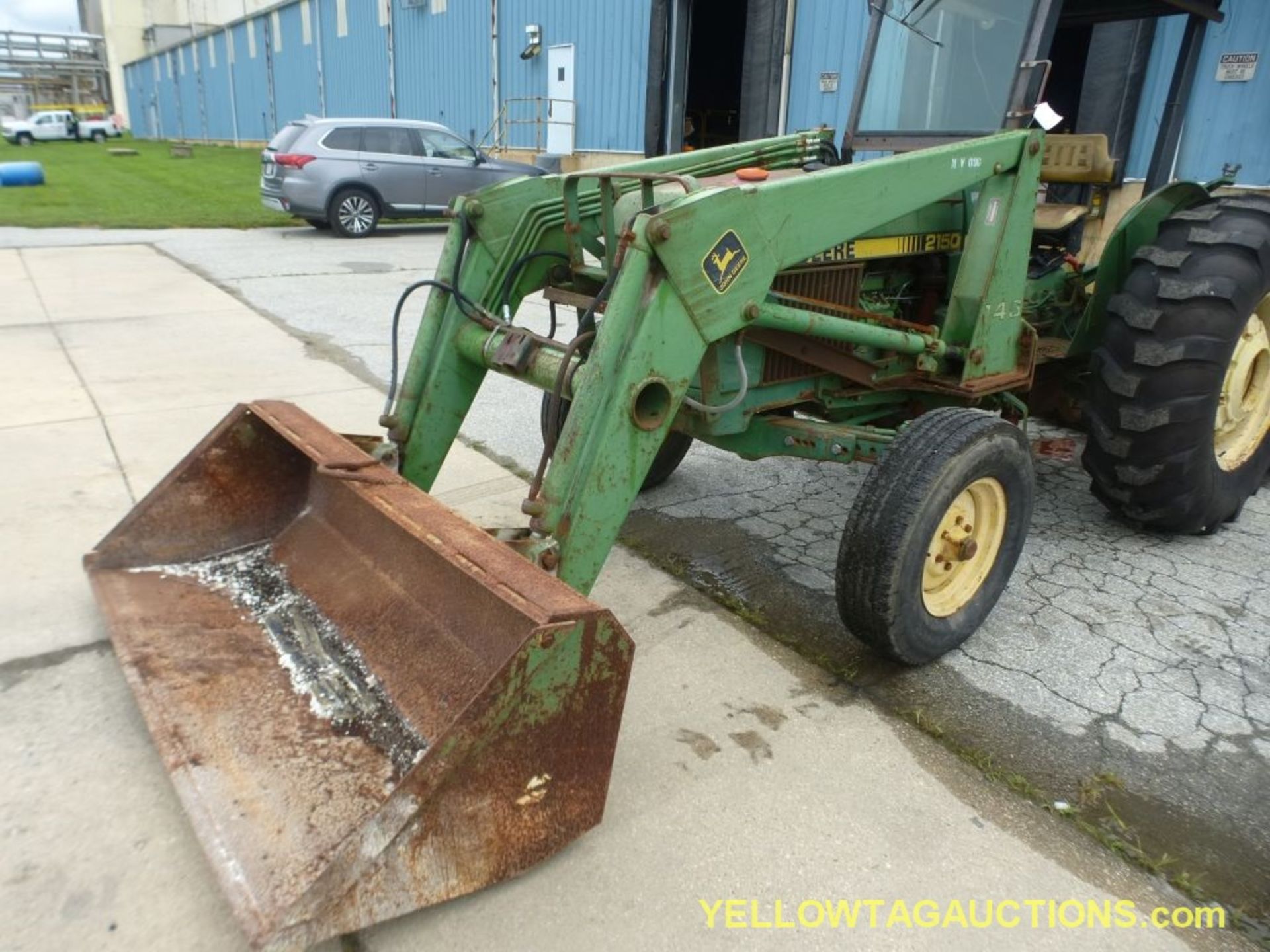 John Deere 2150 Tractor - Part No. L02150G523234; 5576 Hours; Includes:; 7' Wide Bushog; Serial - Image 4 of 25