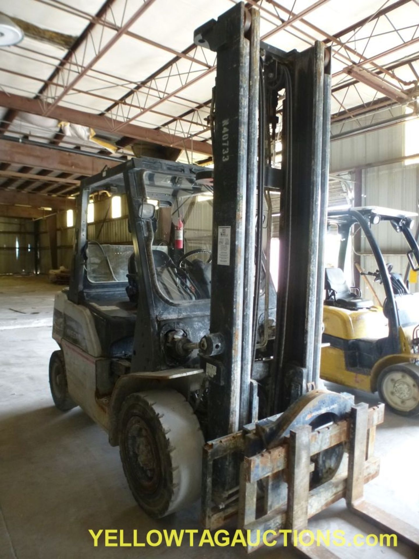 Nissan Diesel Forklift - Model No. MW1F4A40V; 48" Forks; 8981 Hours; Max Capacity: 8600 lbs; Max - Image 10 of 25