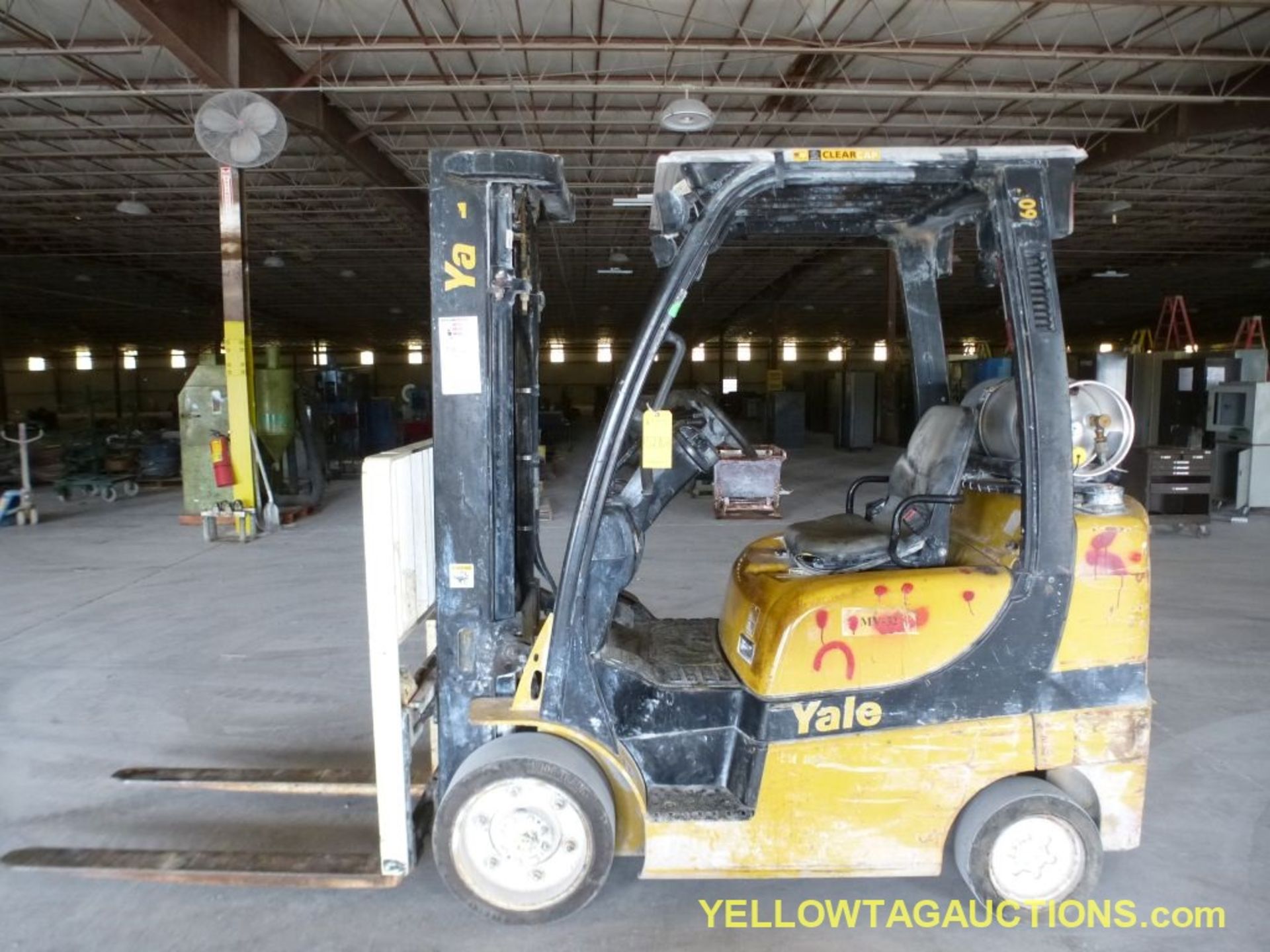 Yale Propane Forklift - Model No. GLC060VXNURV086; Serial No. A910V18261J; 48" Forks; 9452 Hours;