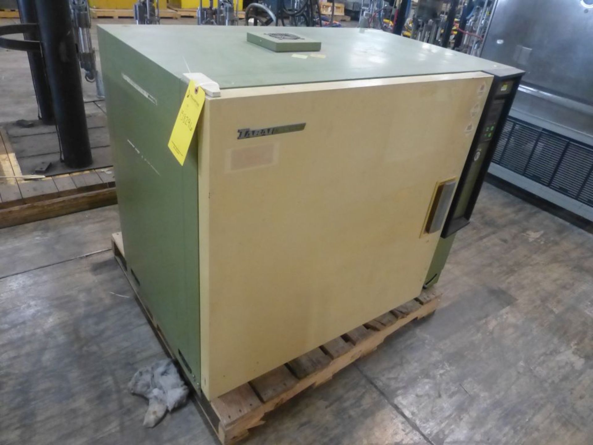 Tabai Geer Oven|Model No. GPHH-200; 47"L x 31"W x 38 1/4"H - Image 2 of 9