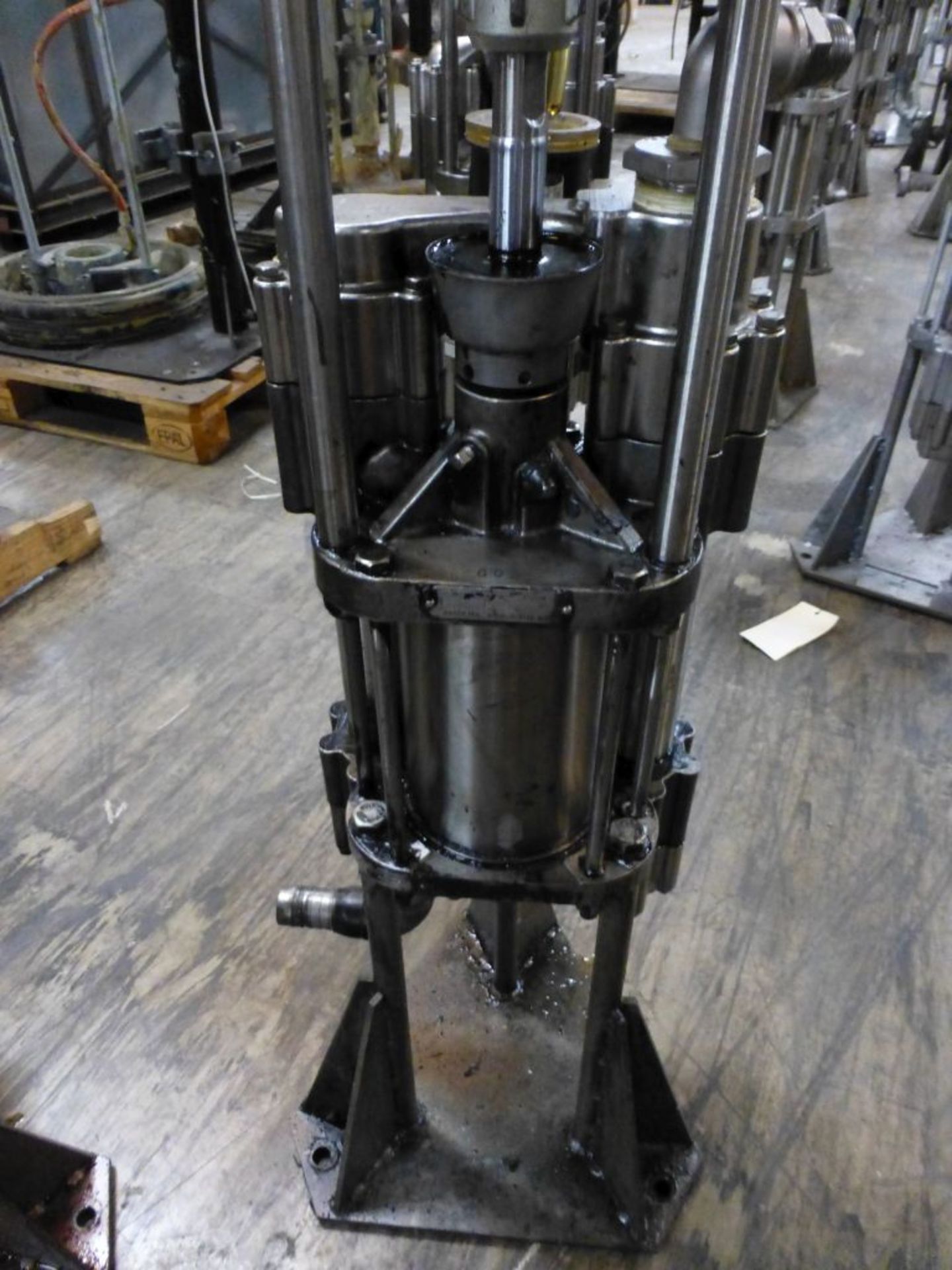 Graco Hydraulic Piston Pump|Model No 210-107 - Image 5 of 6