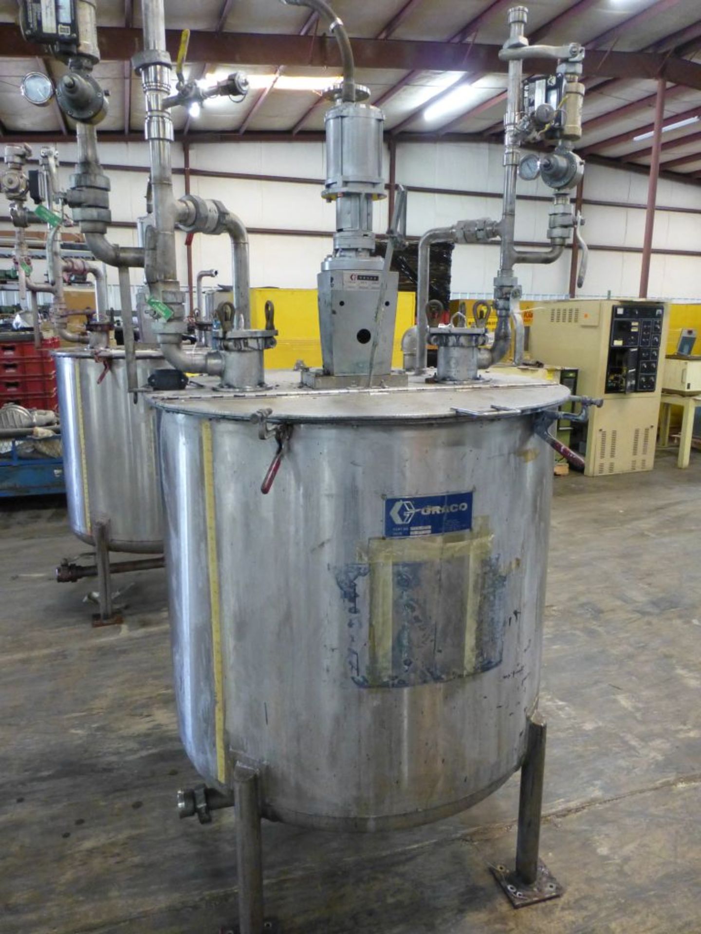 1987 Graco 616-337 Stainless Steel Tank|Includes: Graco Agitator Model No. LSA-117; (2) UFM Flow