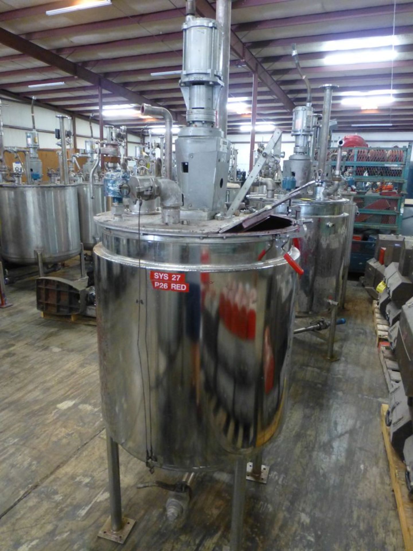 1987 Graco 616-341 Stainless Steel Tank|Includes:; Graco Agitator & Drexel Brook Sensor Model No.