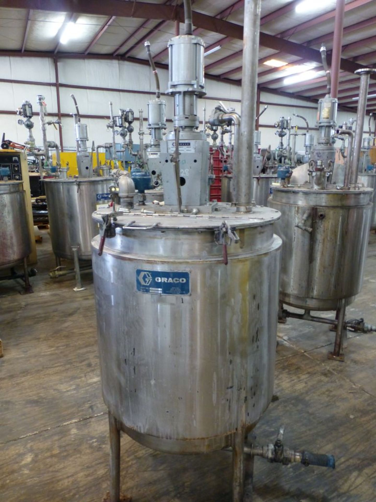 1987 Graco 616-341 Stainless Steel Tank|Includes:; Graco Agitator & Drexel Brook Sensor Model No.