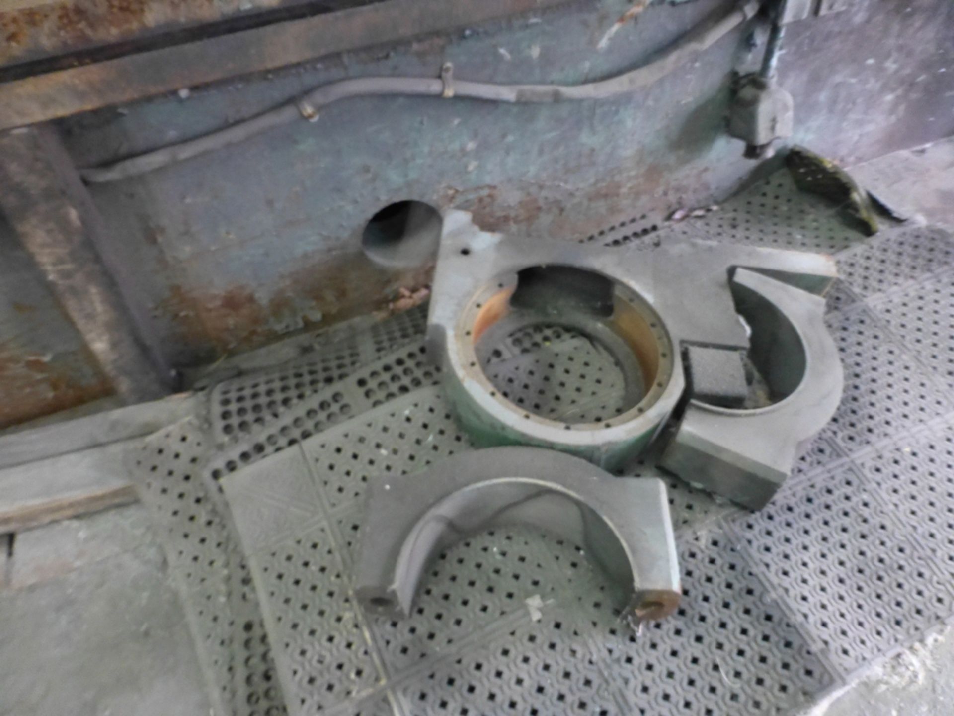 18' Cincinnati 40 Mechanical Press Brake|1,250-Ton; 6" Stroke; S/N 36444; *Broken Ram - Image 10 of 11