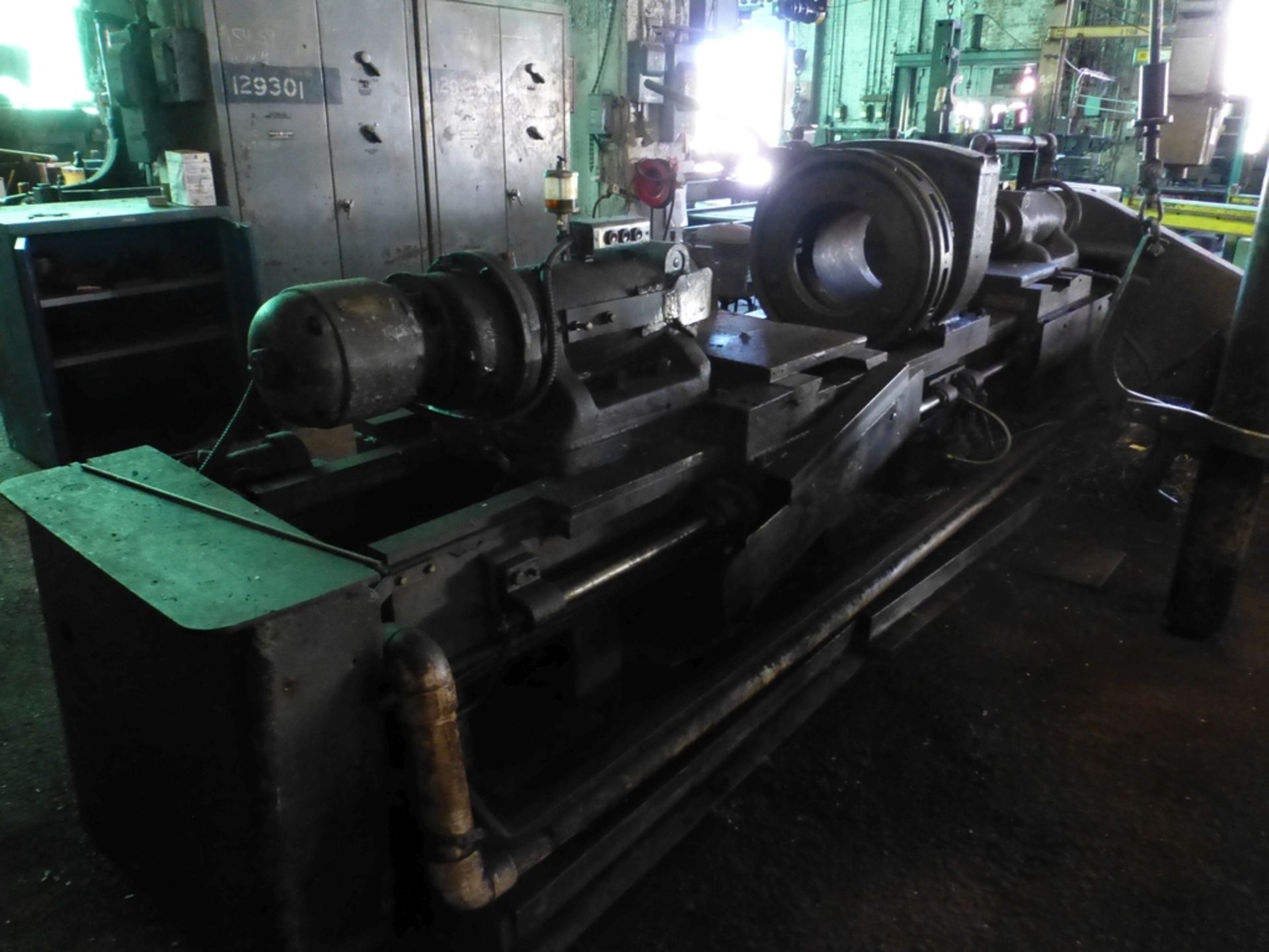 Betts Twin Carriage Center Drive Axle Lathe - Image 2 of 10