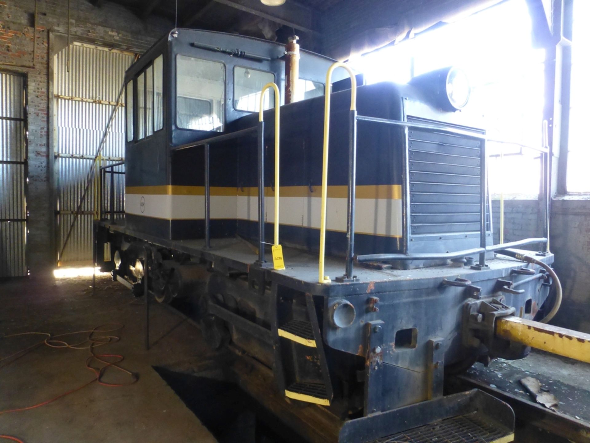 45-Ton GE Locomotive|S/N 15143 - Image 12 of 19