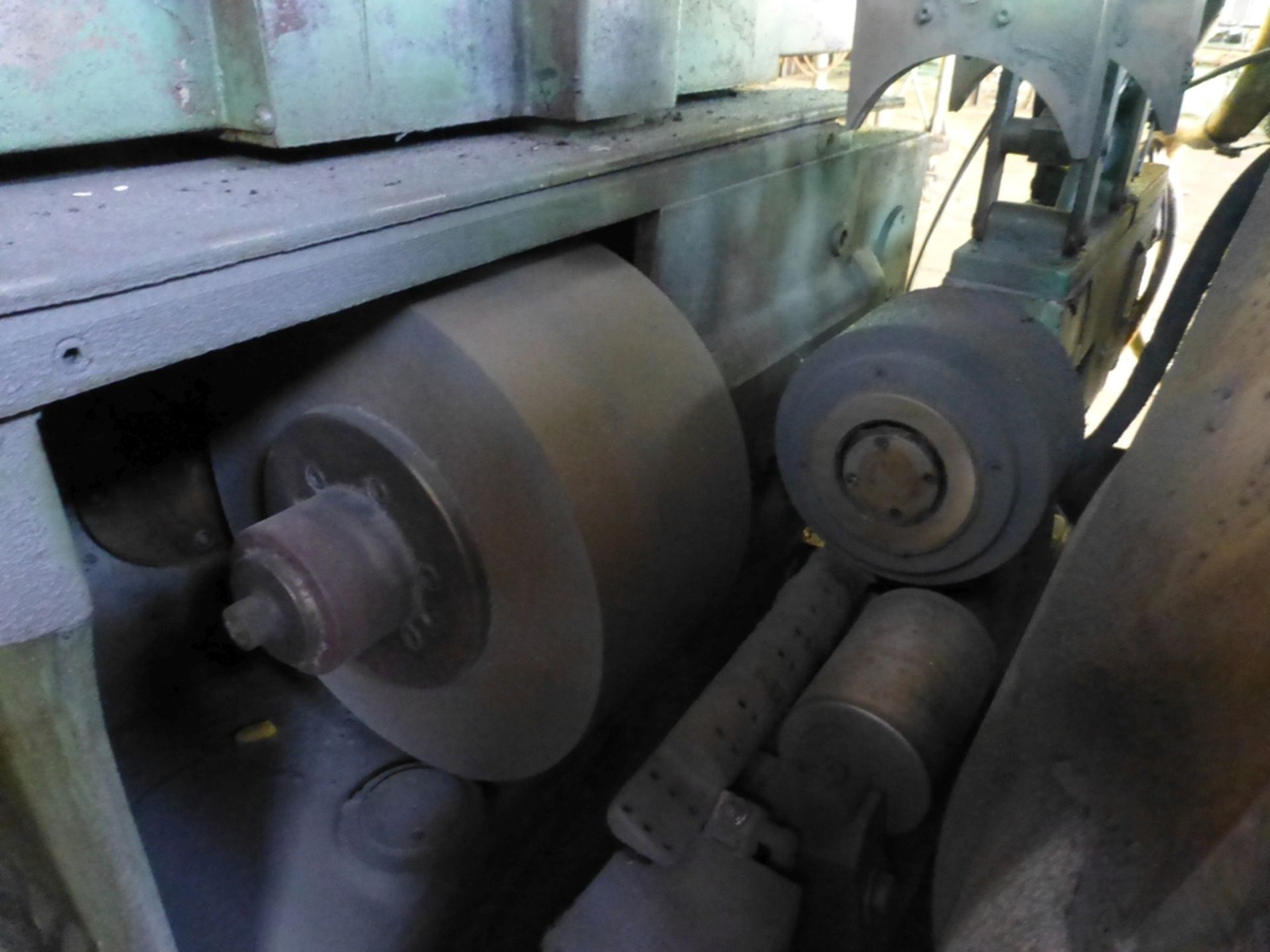 Landis Type R Centerless Grinder| Arranged as a Rail Car Axle Grinder - Image 5 of 8