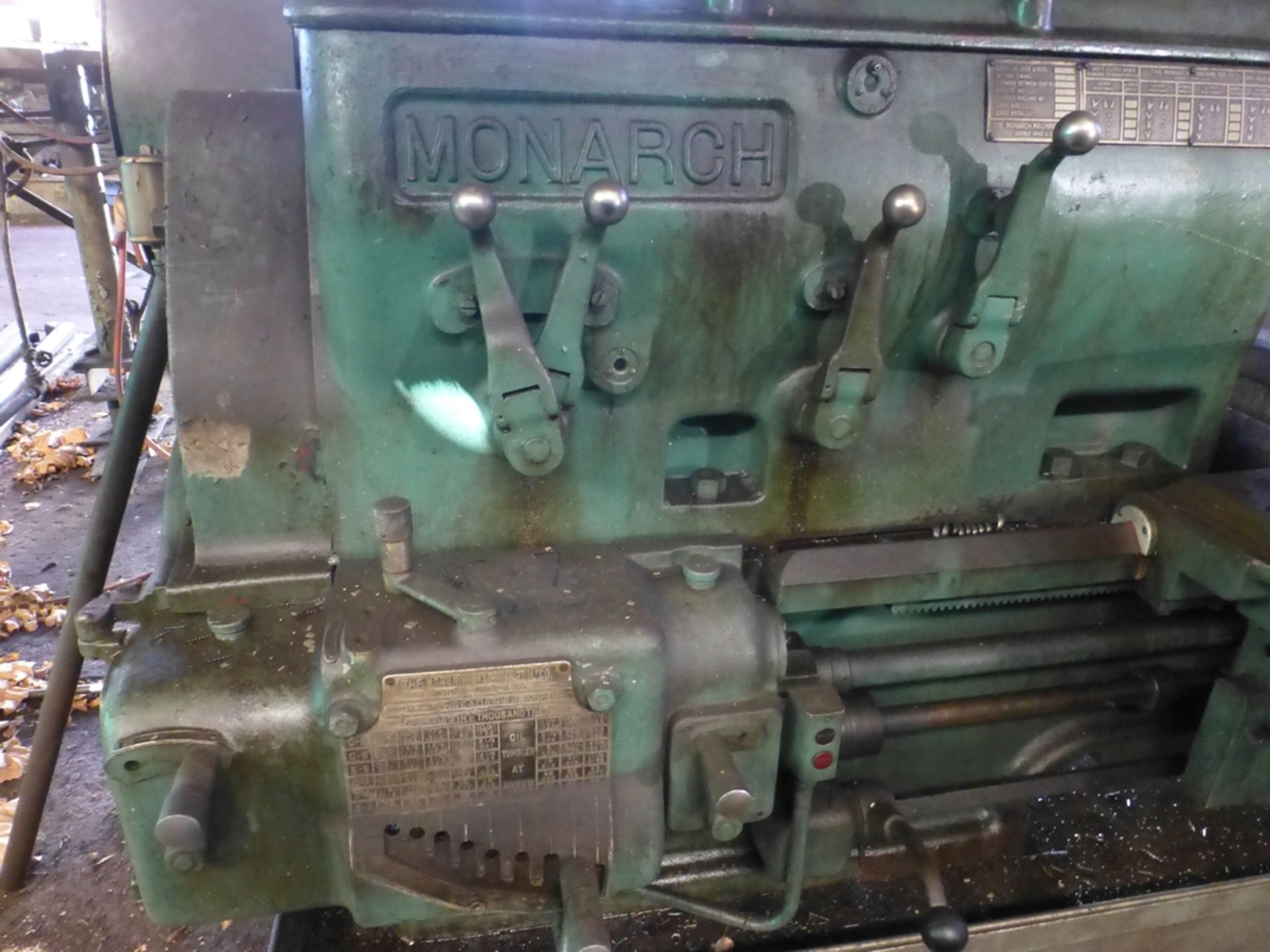 Monarch 33" x 120" Twin Carriage Tracer Lathe|10-505 RPM; Model: 25" N S/N: 38760 - Image 3 of 15