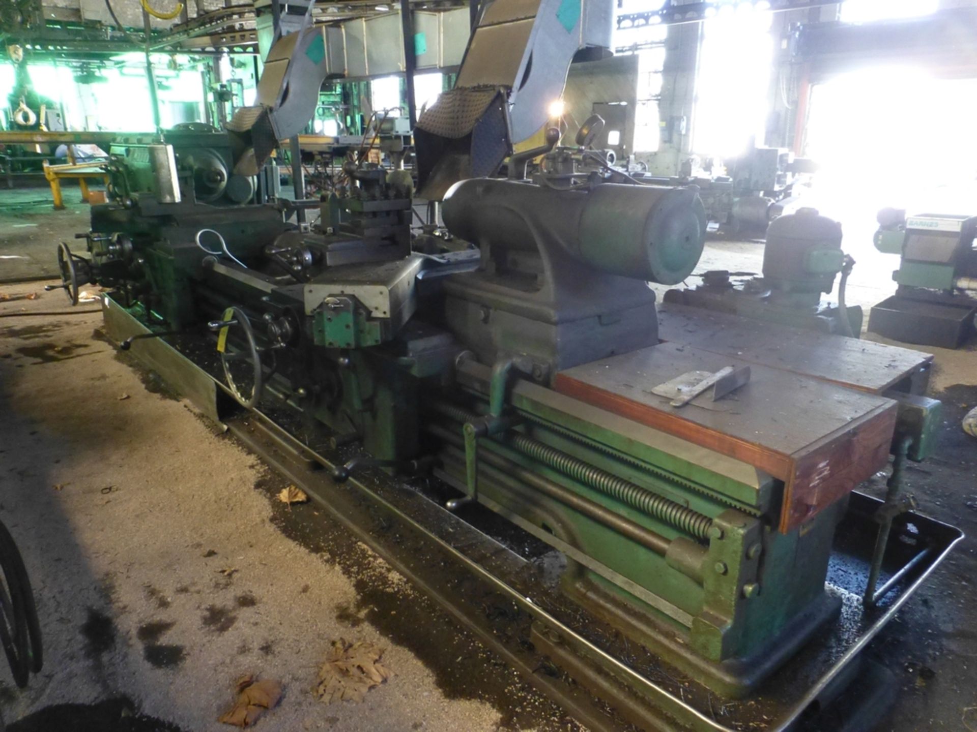 Monarch 33" x 120" Twin Carriage Tracer Lathe|10-505 RPM; Model: 25" N S/N: 38760