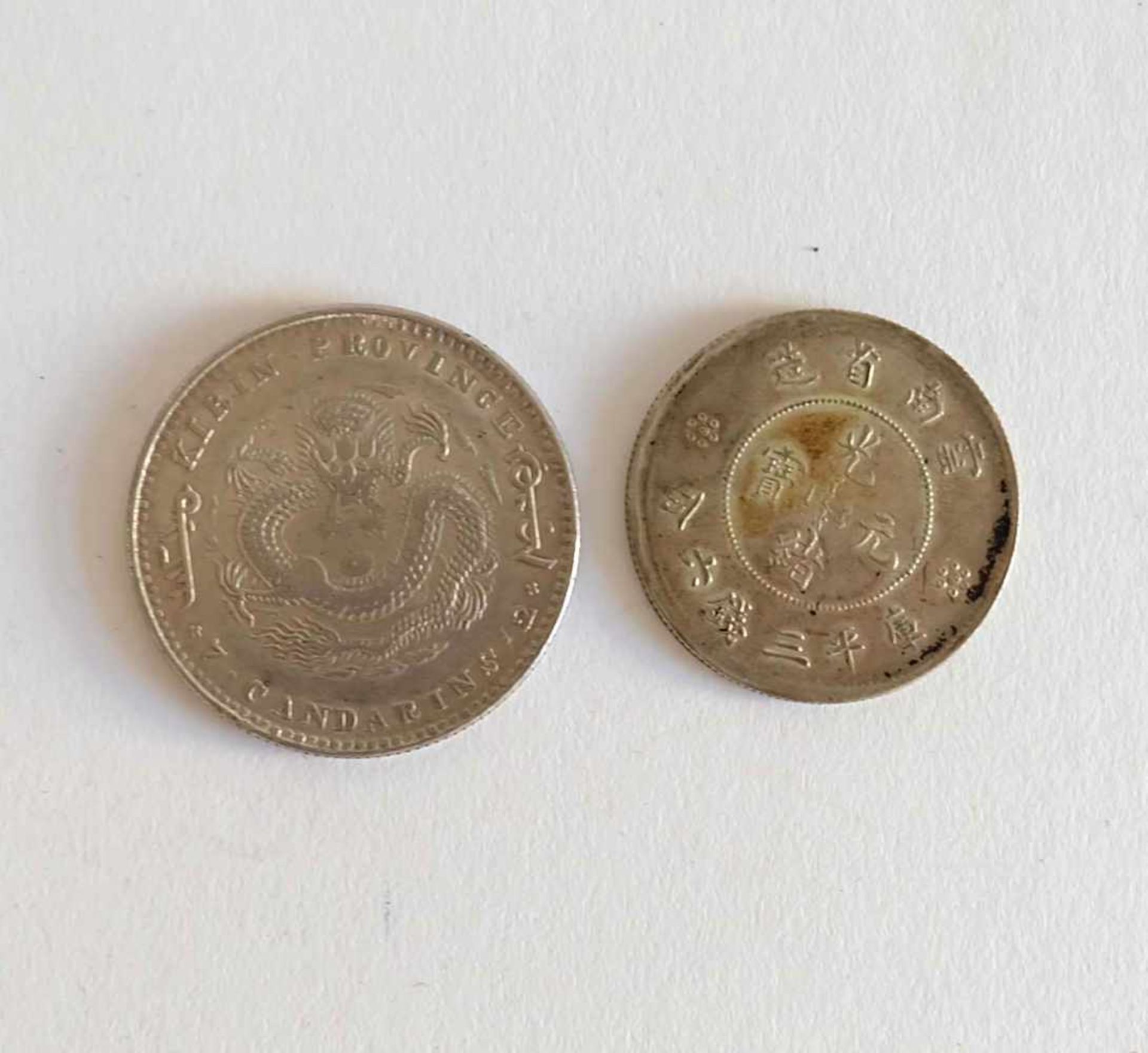 CHINA, Kaiserreich, Kirin-Provinz, 7 Candarins 2/ Dollar, um 1900, ca. 26g Silber, dazu Provinz