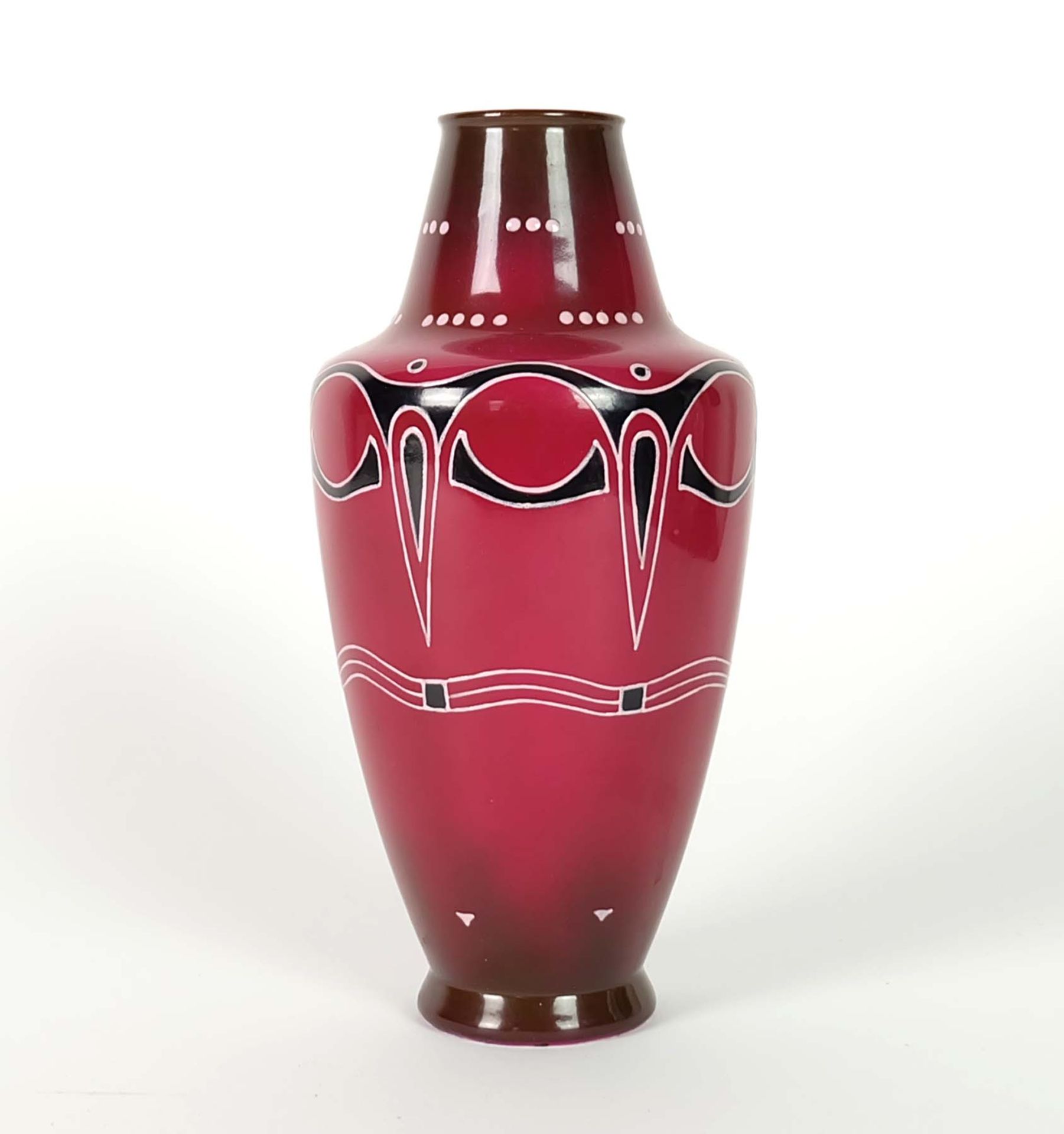 BALUSTERVASE, Manuf. Franz Anton Mehlem/ Bonn, Jugendstil Epoche, Keramik, magentachangierende