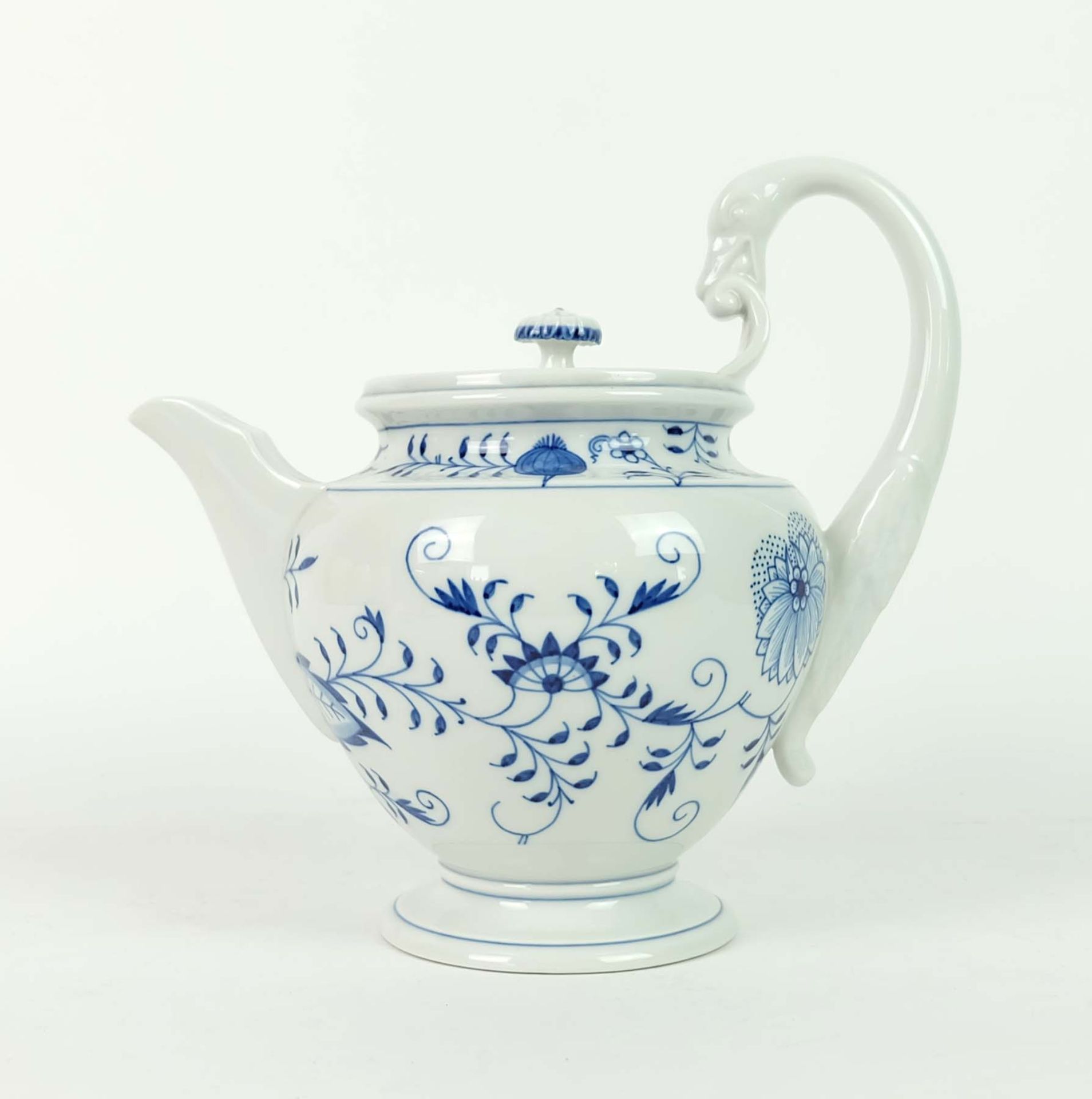 TEEKANNE, Staatl. Porzellanmanuf. Meissen, Dekor Zwiebelmuster blau, Klassizismus-STIL, hochragender