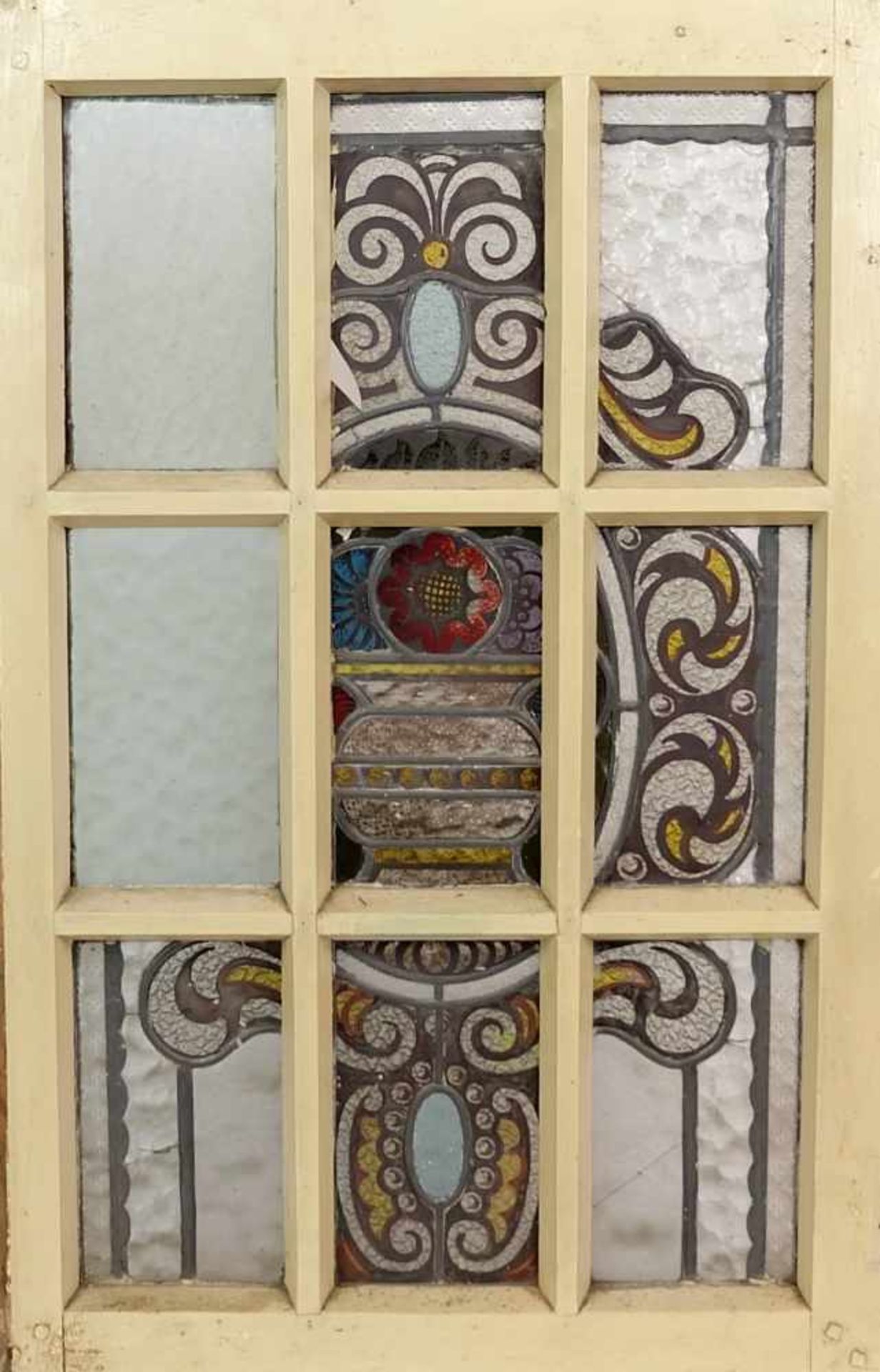 FENSTERLÄDEN MIT BLEIGLAS, Satz von 4, um 1900, vierfach versprosst, in 9 Segmenten Bleirutenglas, - Image 2 of 5