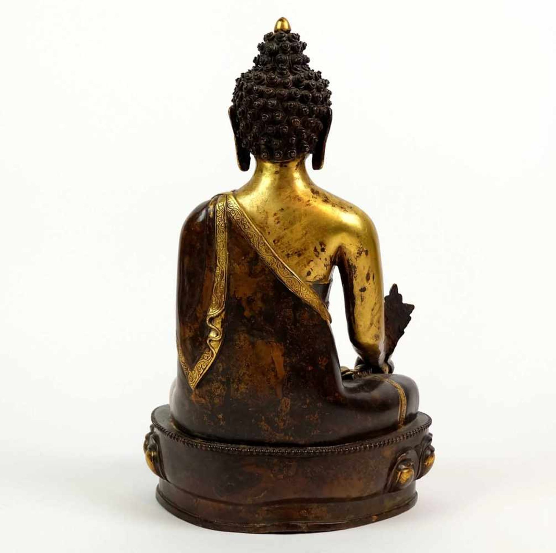 SKULTPUR, "Bhaisajyaguru", sitzender Medizinbuddha, Nepal/ Tibet, Kupfer, teilvergoldet, - Bild 2 aus 2