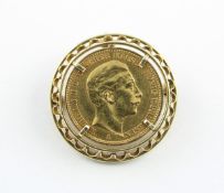 MÜNZBROSCHE, 585/ooo Gelbgold, besetzt mit einer Reichsgold-Münze, 10 Mark, Wilhelm II, auch als