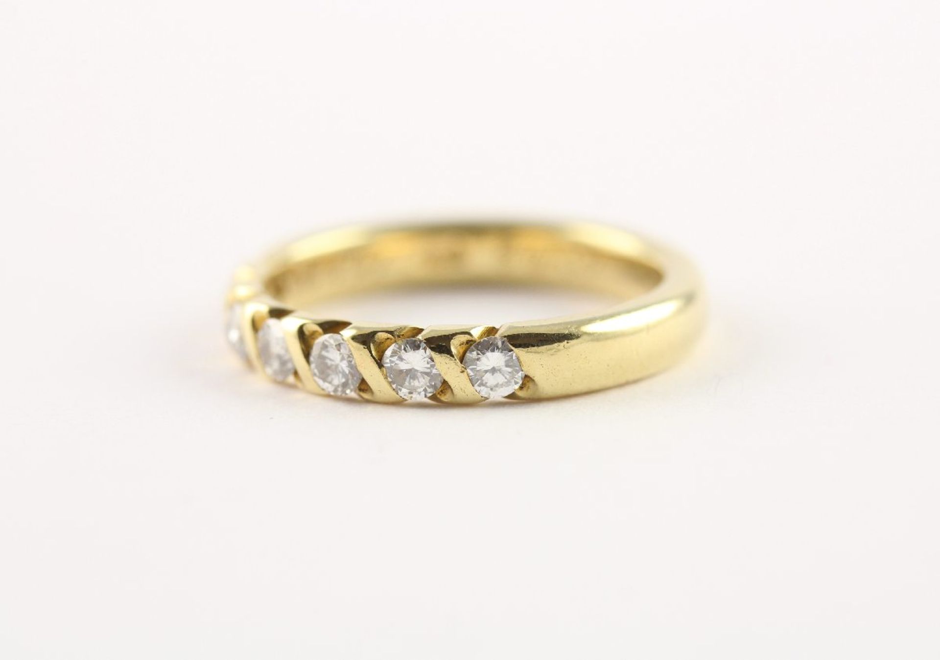 HALBMEMORYRING, 585/ooo Gelbgold, besetzt mit 7 Brillanten von zusammen ca. 0,49 ct., tw - si, RG - Bild 2 aus 2