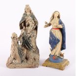 ZWEI MADONNENFIGUREN, Holz, geschnitzt, farbig gefasst, (besch.), H 36 und H 31, eine mit Heiligem