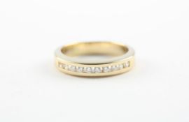 HALBMEMORYRING, 585/ooo Gelbgold, besetzt mit 10 Brillanten von ca. 0,20 ct., RG 55, 5,0g