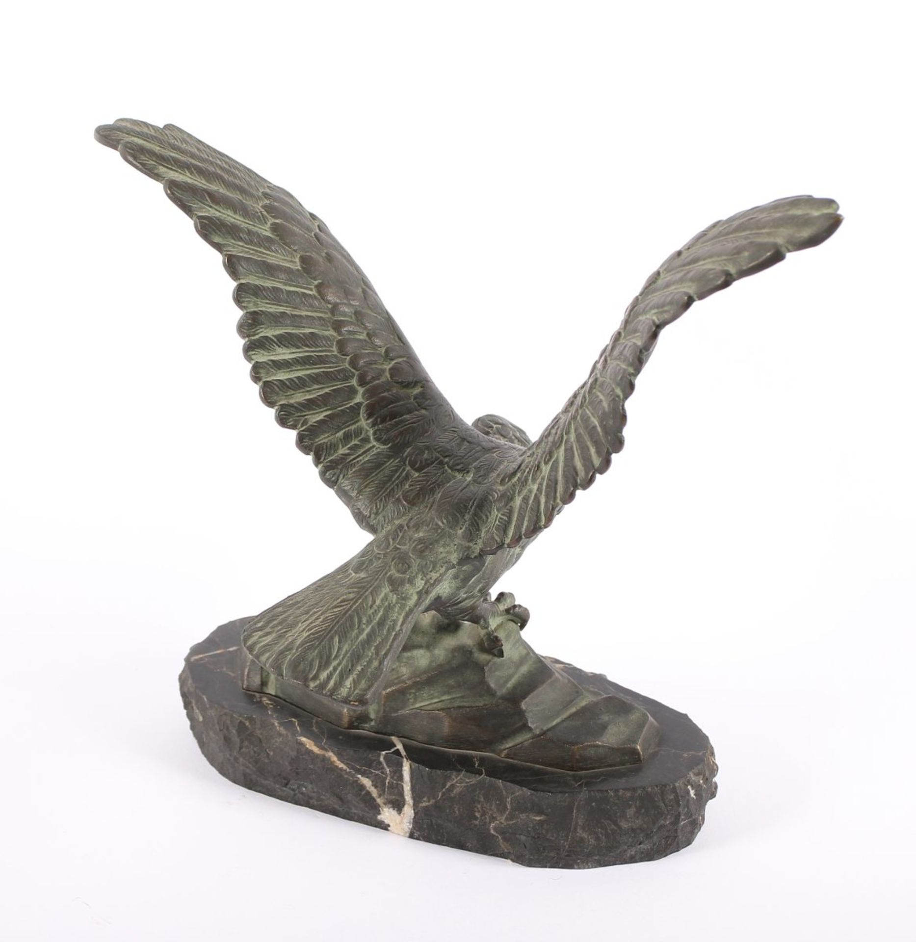 JENSEN, Peter Marius (Frederica *1883), "Adler", Bronze, Schnabel aus Bein, signiert, H 22, Dm 27 - Bild 4 aus 5