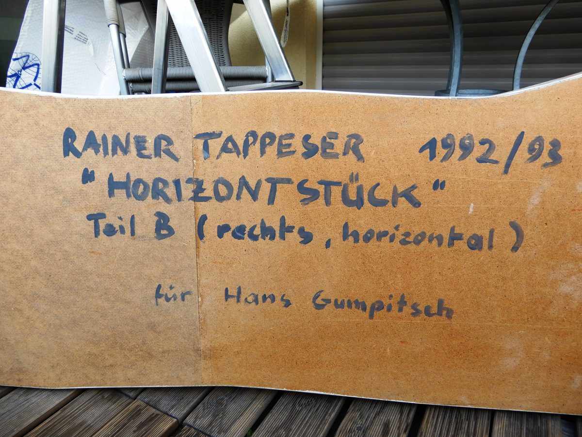 TAPPESER, Rainer, "Horizontstück", 2 tlg., Holz, Länge 330 x 60 und 180 x 20 cm, bemalt, verso bez., - Image 5 of 7