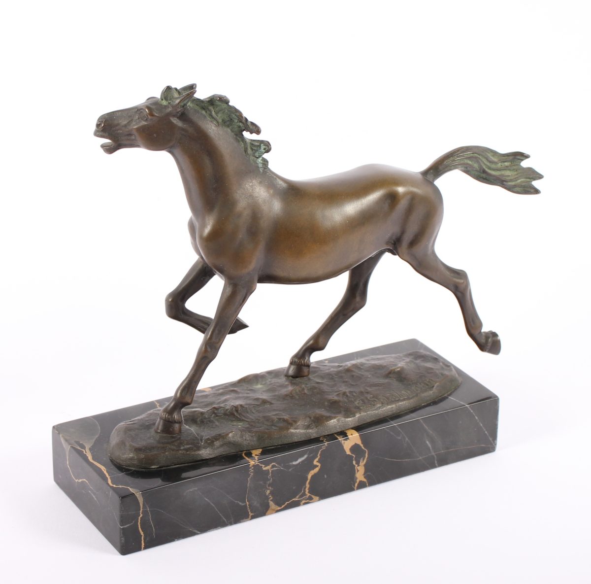 SAALMANN, Erich, "Hengst im Galopp", Bronze, H 18, auf der Standfläche signiert, Marmorsockel - Image 2 of 3