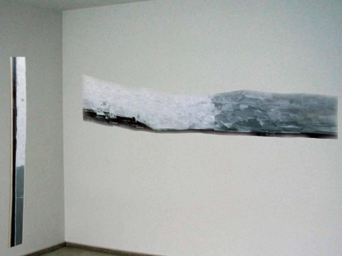 TAPPESER, Rainer, "Horizontstück", 2 tlg., Holz, Länge 330 x 60 und 180 x 20 cm, bemalt, verso bez., - Image 2 of 7