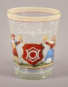 GROSSES BECHERGLAS, farbloses Glas, polychrome Emailmalerei, schauseitig Paar mit Wappen,