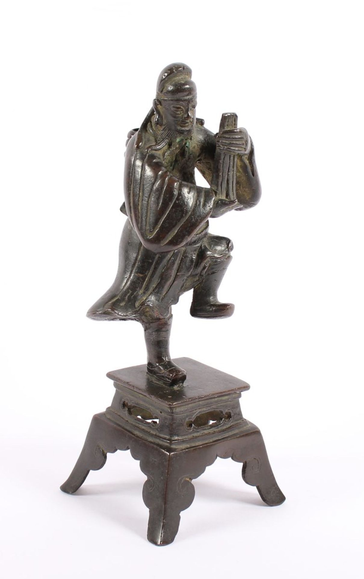 WEIHRAUCHSTÄBCHENHALTER, Bronze braun patiniert, Vergöttlichter in tänzerischer Pose auf einem
