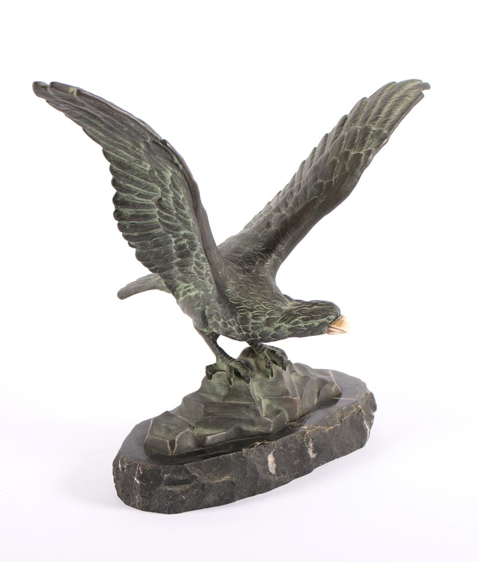 JENSEN, Peter Marius (Frederica *1883), "Adler", Bronze, Schnabel aus Bein, signiert, H 22, Dm 27 - Bild 2 aus 5