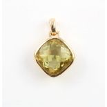 ANHÄNGER, 585/ooo Roségold, besetzt mit einem Lemoncitrin von ca. 8,89 ct., L 2, 6,05g