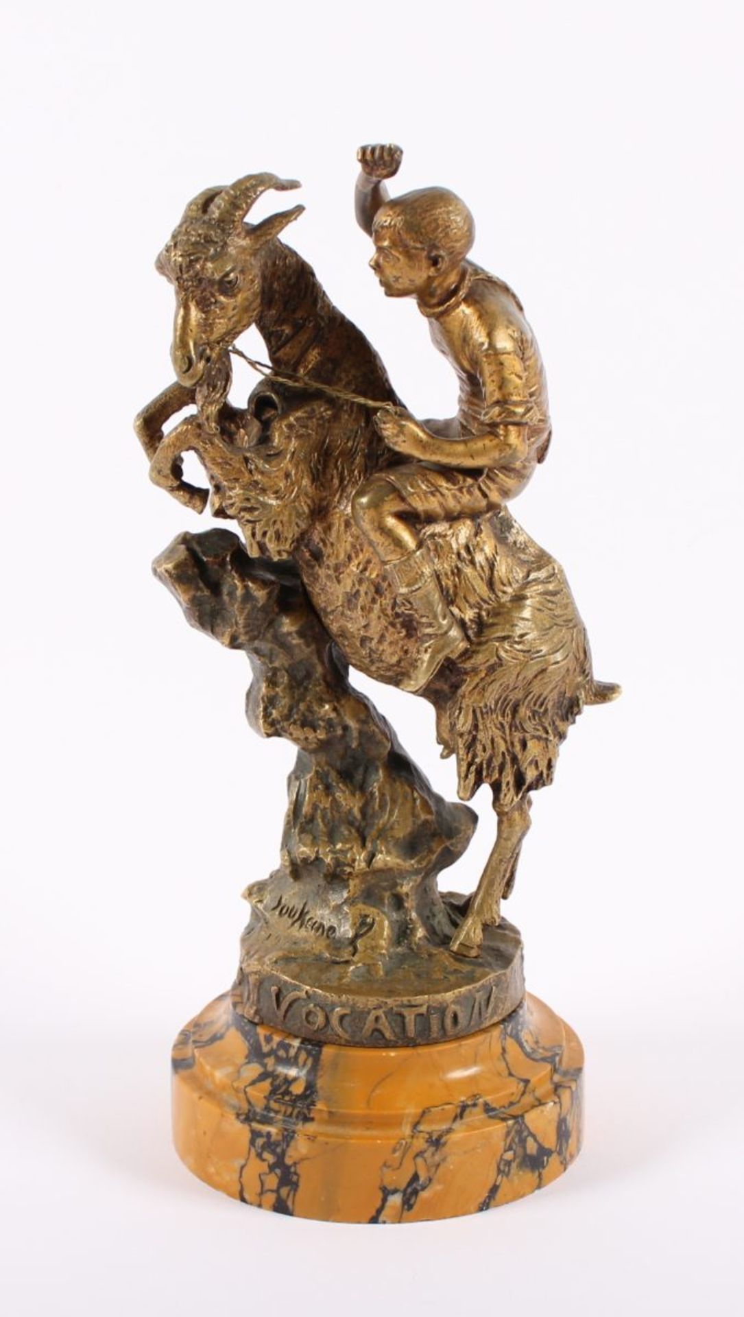JUNGE AUF ZIEGENBOCK, Bronze, auf Marmorsockel montiert, H 23,5, bez. "Vocation", unleserlich - Bild 2 aus 5